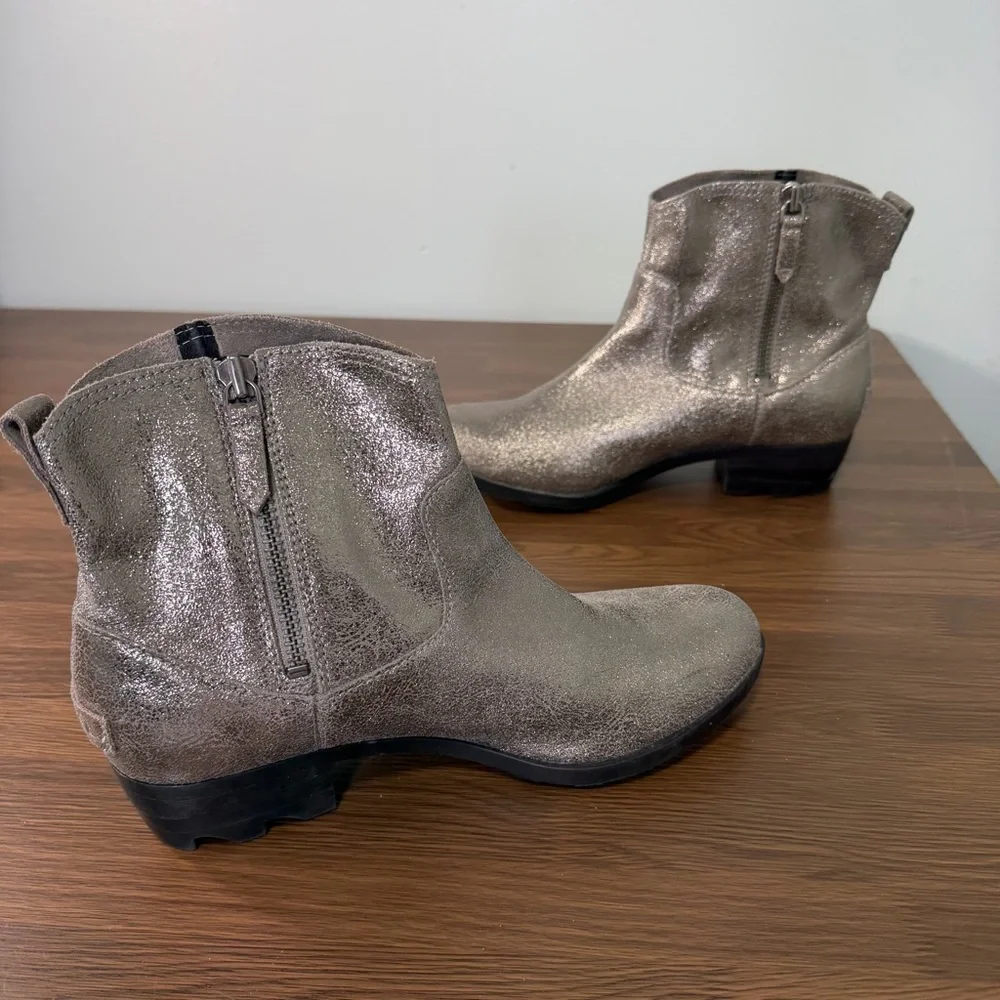 Sorel beautiful pewter